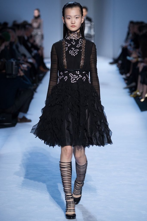 مجموعة جيامباتيستا فالي لخريف وشتاء 2016-2017