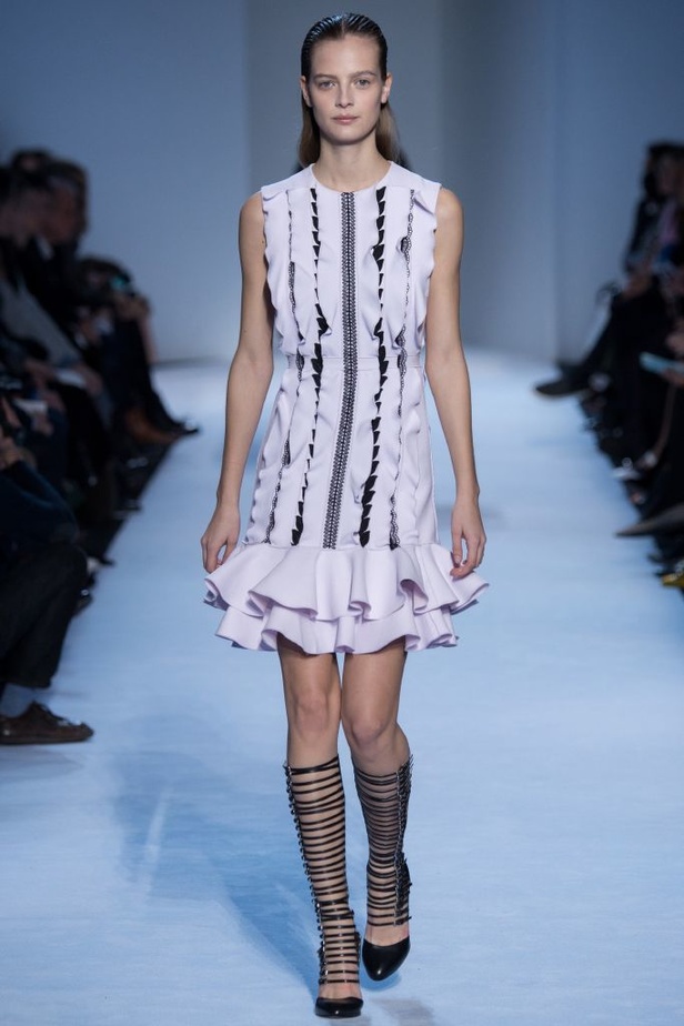 مجموعة جيامباتيستا فالي لخريف وشتاء 2016-2017