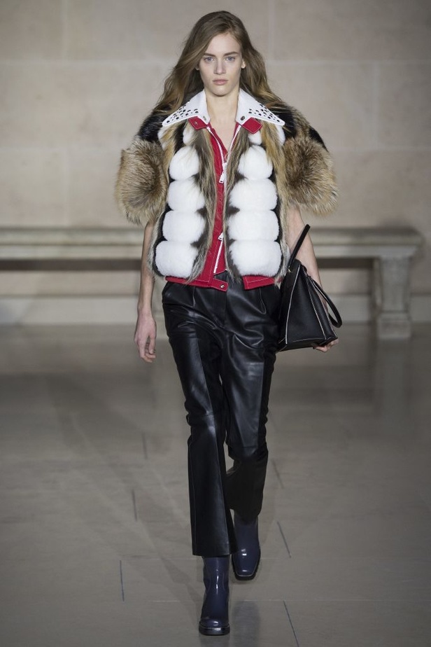 مجموعةلوي فيتون Louis Vuittonلخريف وشتاء 2017