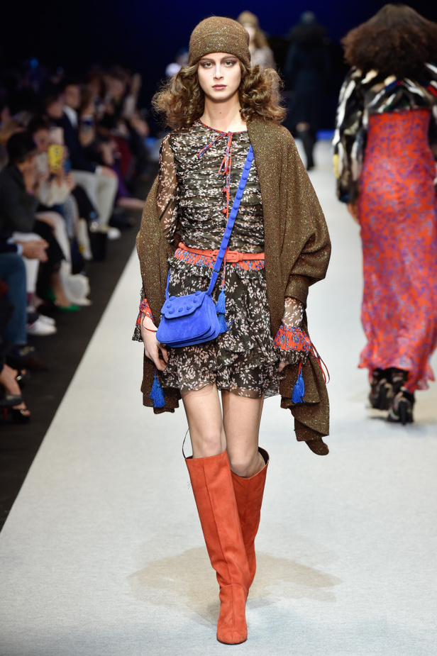 عرض أزياء باسكال ميليه لموسم خريف وشتاء 2017-2018