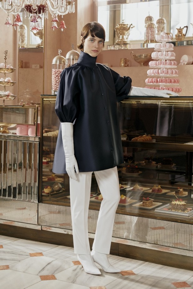 عرض أزياء مجموعة Dice Kayek لموضة خريف وشتاء 2021-2022