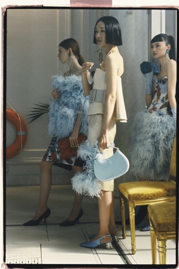 عرض مجموعة Lanvin لخريف وشتاء 2021-2022 ضمن أسبوع الموضة في باريس