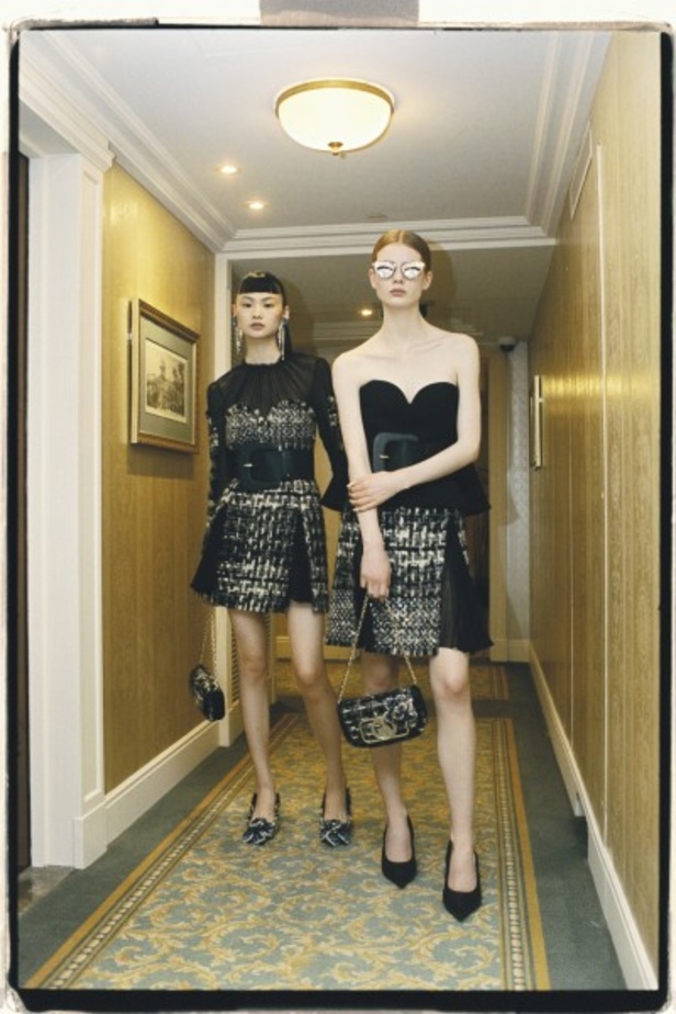 عرض مجموعة Lanvin لخريف وشتاء 2021-2022 ضمن أسبوع الموضة في باريس