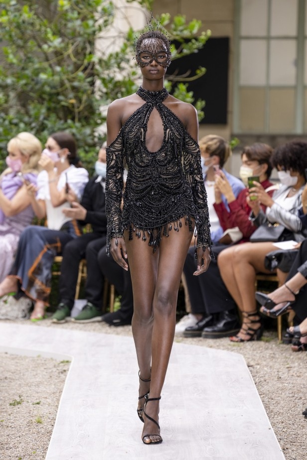 صور مجموعة زهير مراد للأزياء الراقية لخريف وشتاء 2021_2022