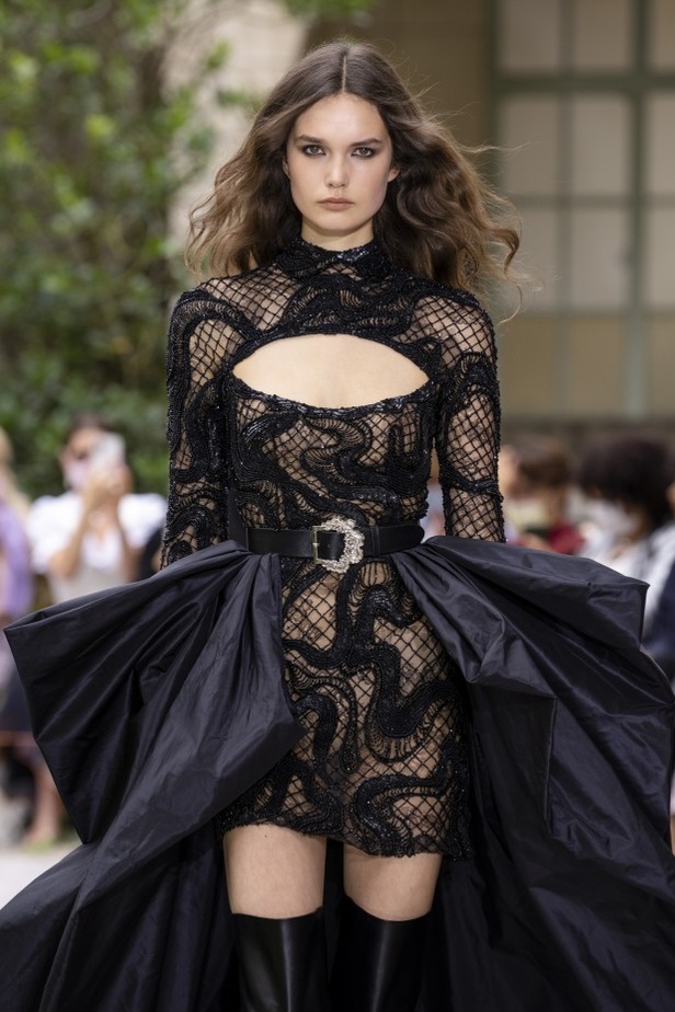 صور مجموعة زهير مراد للأزياء الراقية لخريف وشتاء 2021_2022