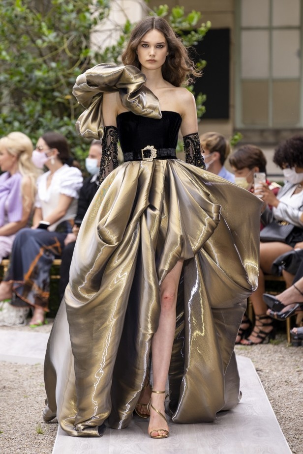 صور مجموعة زهير مراد للأزياء الراقية لخريف وشتاء 2021_2022