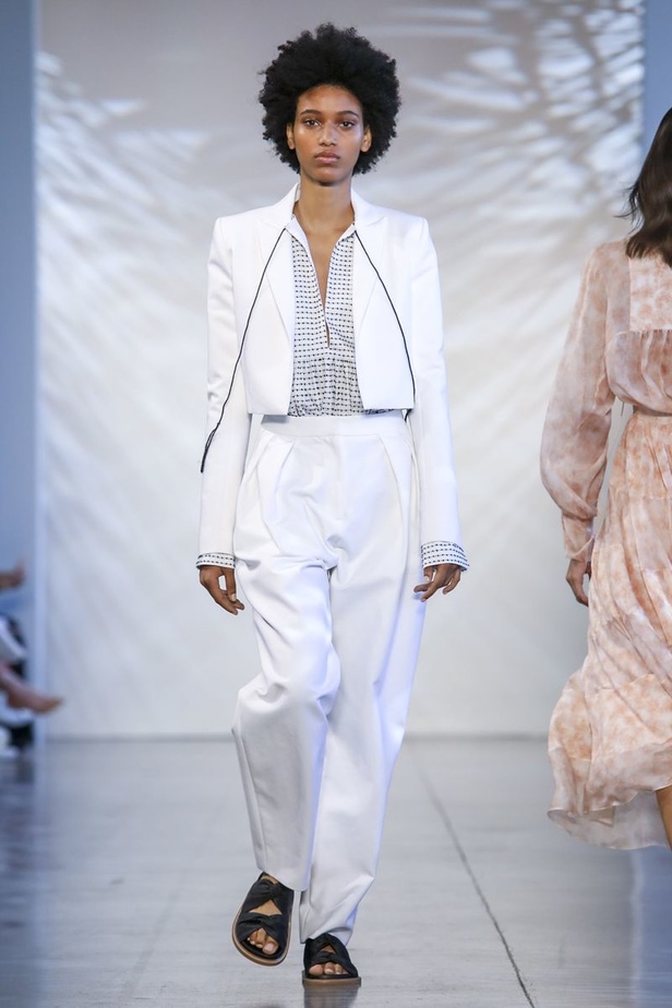 مجموعة نون باي نور لموسم ربيع وصيف 2019