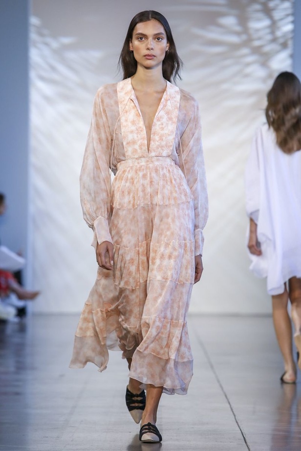 مجموعة نون باي نور لموسم ربيع وصيف 2019