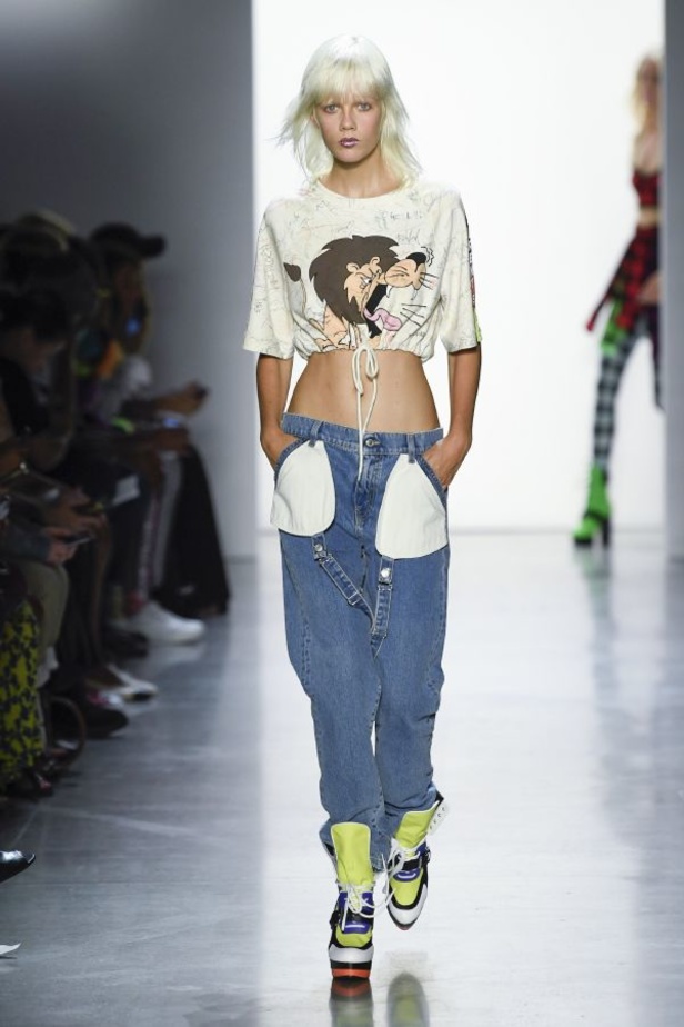 مجموعة Jeremy Scott لربيع وصيف ٢٠١٩ !