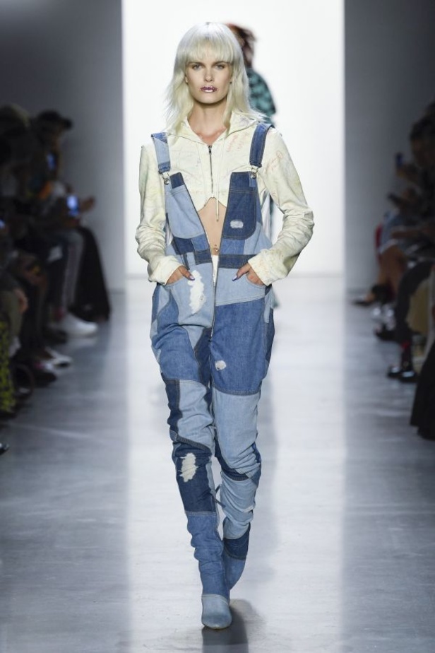 مجموعة Jeremy Scott لربيع وصيف ٢٠١٩ !