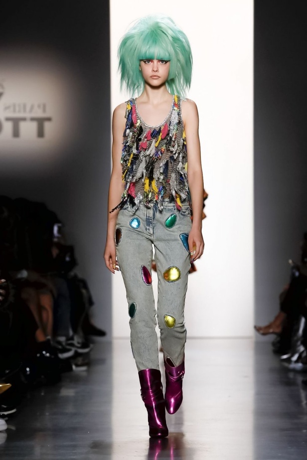 اسبوع الموضة في نيويورك 2019 ازياء JEREMY SCOTT الفاخرة لربيع و صيف 2020  