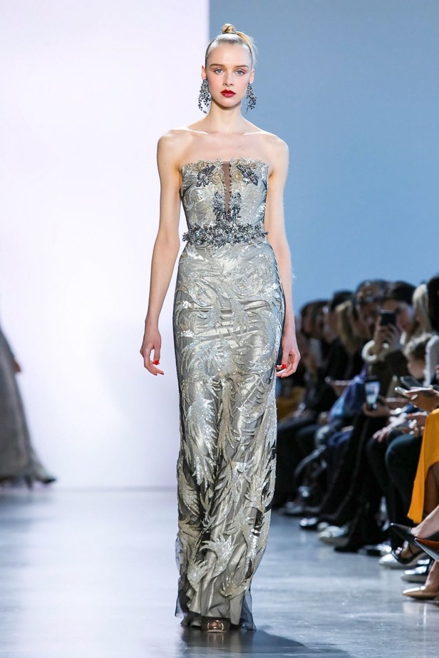 عرض ازياء BADGLEY MISCHKA في اسبوع الموضة في نيويورك 2020 لموسم الخريف والشتاء