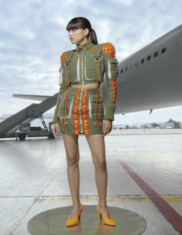 عرض أزياء Balmain لخريف وشتاء 2021-2022