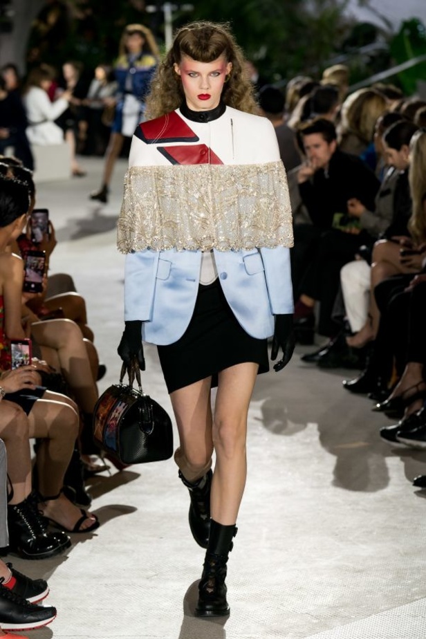 لويس فيتون تحوّل مطار نيويورك إلى منصة لعرض مجموعة 2020 Cruise Collection