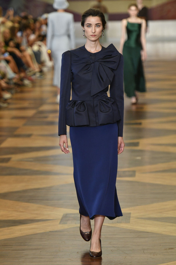 عرض Ulyana Sergeenko لخريف 2018