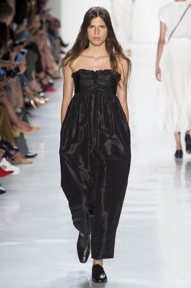 مجموعة نون باي نور لموسم ربيع وصيف 2018