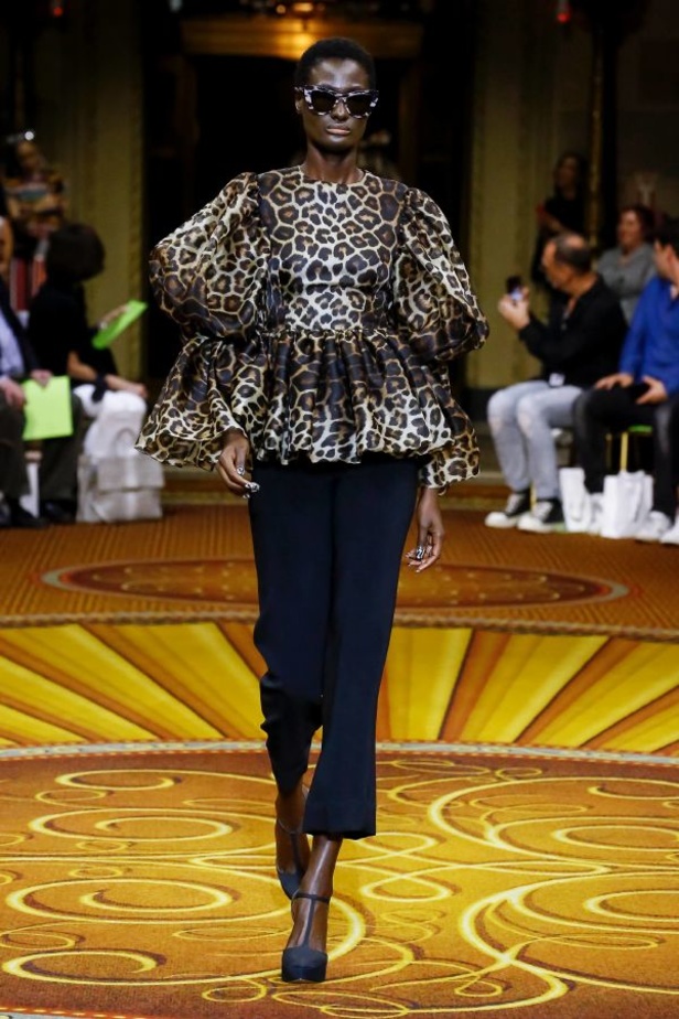 مجموعة Christian Siriano للألبسة الجاهزة لربيع 2019