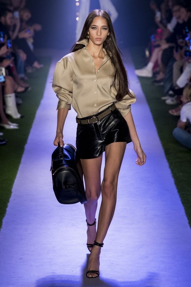 مجموعة Brandon Maxwell لربيع 2020