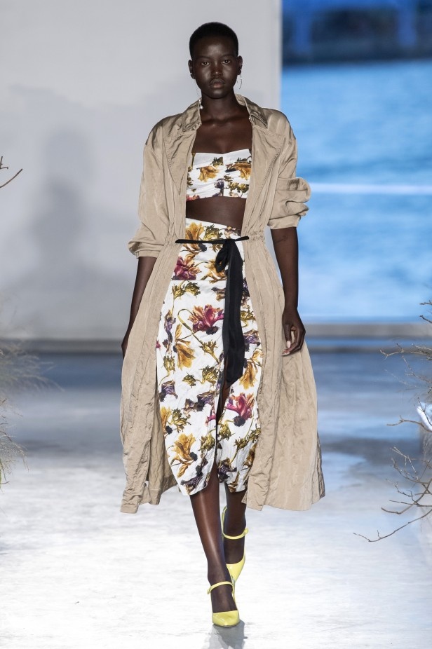 مجموعة Jason Wu للملابس الجاهزة لربيع 2020