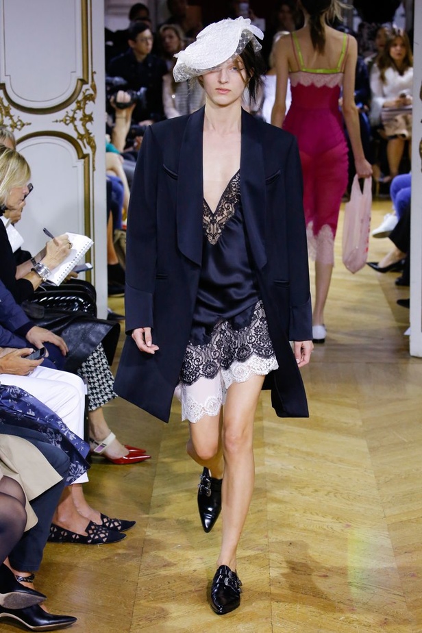 مجموعة "جون غاليانو" John Galliano لموسم ربيع وصيف 2018