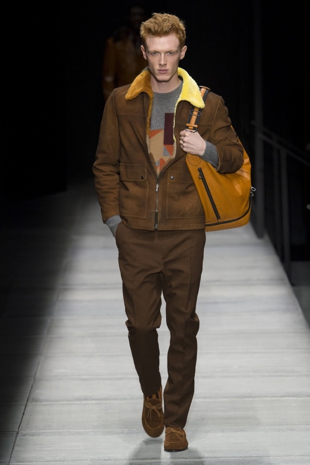 عرض ازياء مجموعة بوتيغا فينيتا لخريف وشتاء 2018