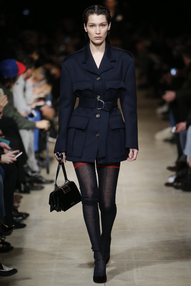 مجموعة ميو ميو لخريف وشتاء 2016-2017