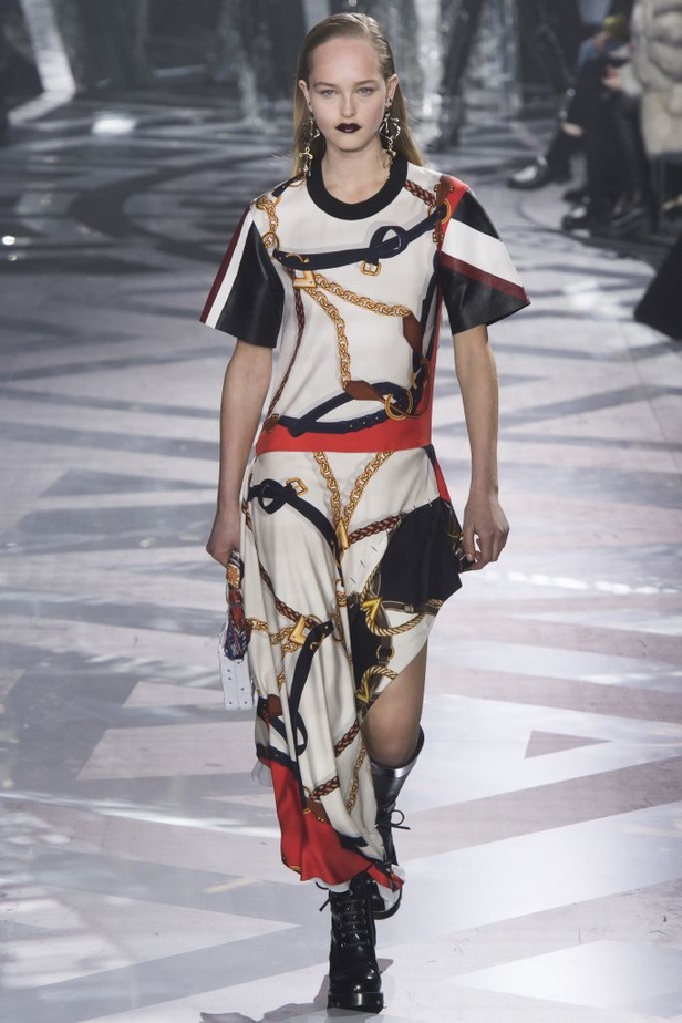 عرض لويس فيتون لخريف وشتاء 2016-2017