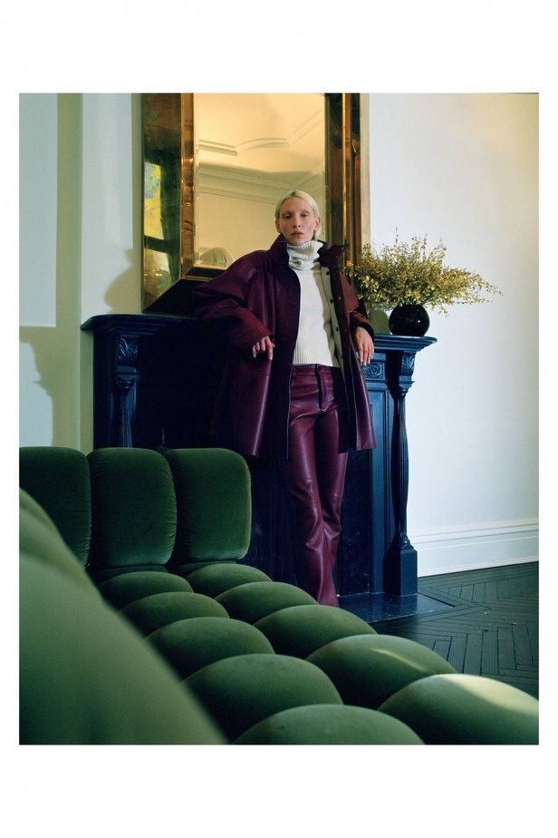 عرض ازياء مجموعة ALTUZARRA لخريف وشتاء 2021-2022 من اسبوع الموضة في باريس