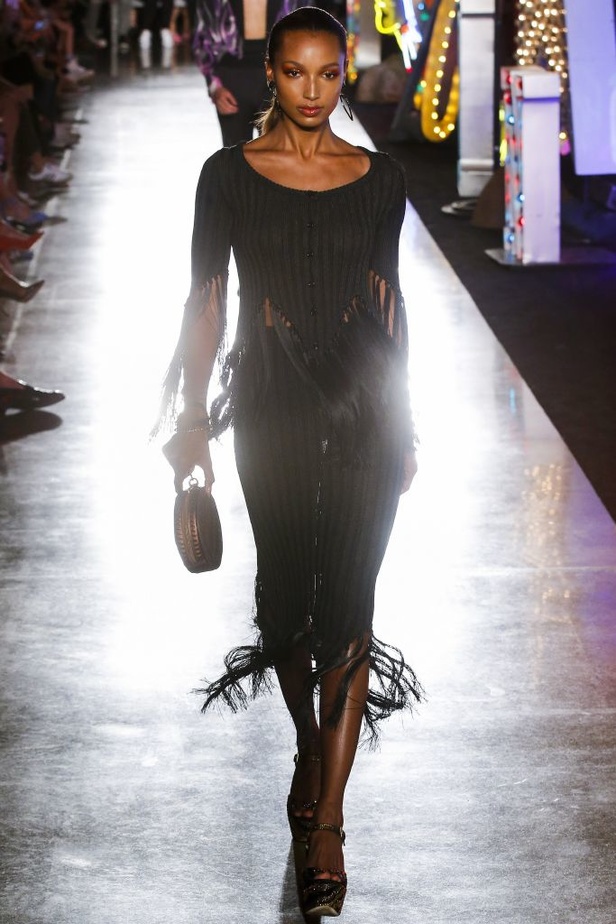 مجموعة موسكينو ريزورت لموسم ربيع 2018