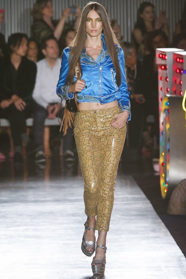 مجموعة موسكينو ريزورت لموسم ربيع 2018