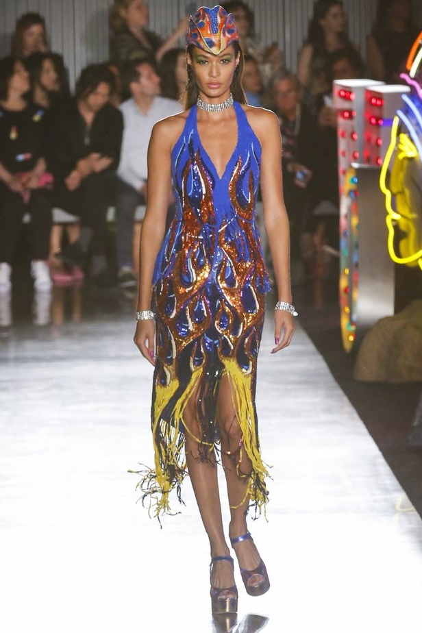 مجموعة موسكينو ريزورت لموسم ربيع 2018