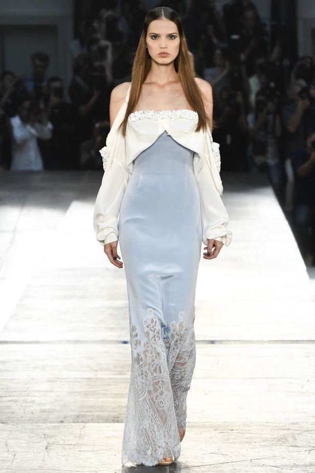 مجموعة Alexis Mabille للأزياء الفاخرة لخريف ٢٠١٦