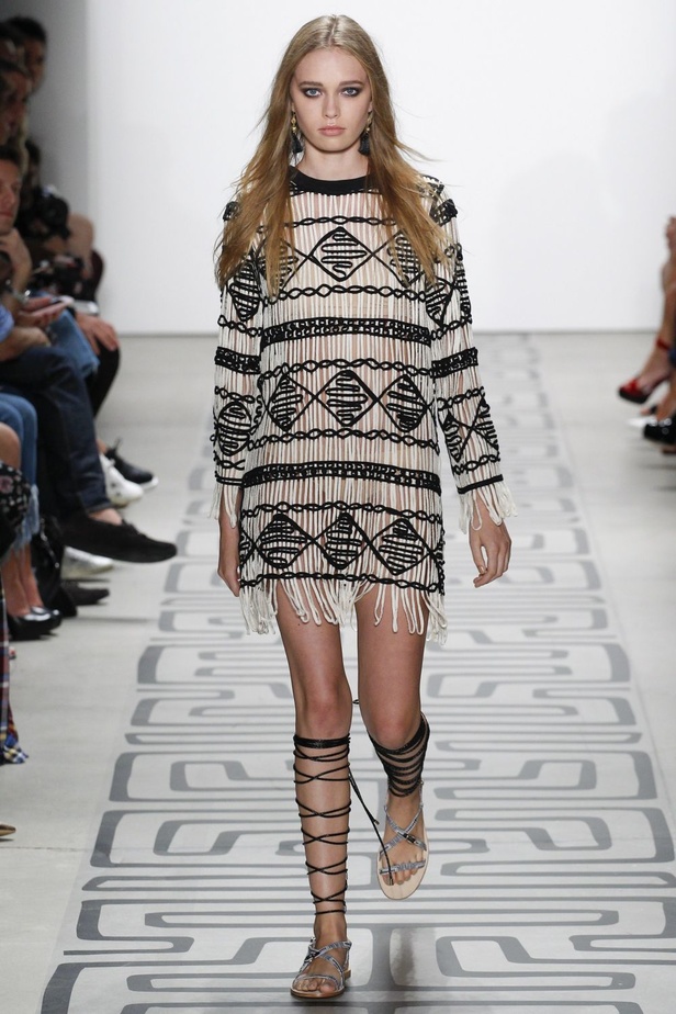 مجموعة Nicole Miller لربيع وصيف 2017