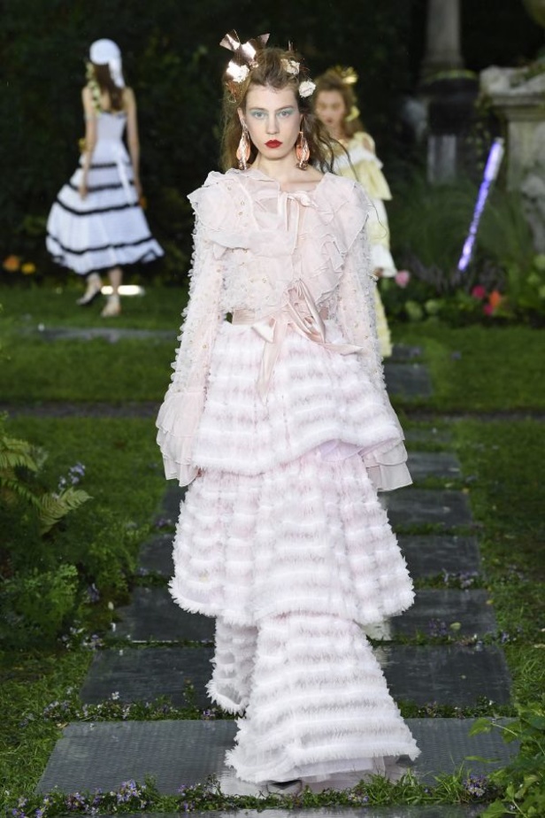 عرض أزياء Rodarte لربيع وصيف 2019