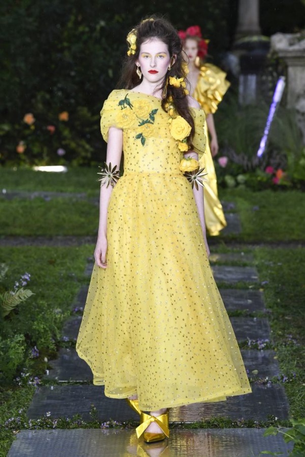 عرض أزياء Rodarte لربيع وصيف 2019