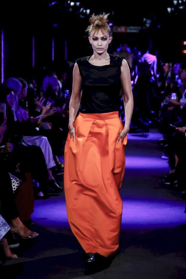 مجموعة توم فورد لموسم ربيع وصيف 2020