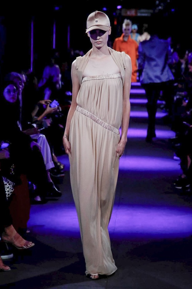 مجموعة توم فورد لموسم ربيع وصيف 2020