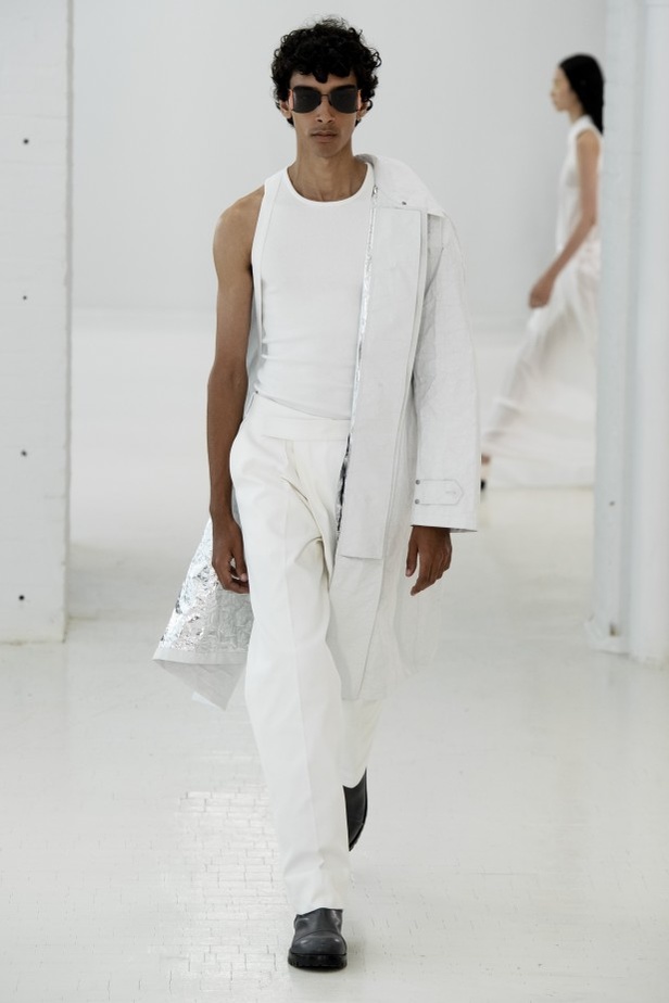 اسبوع الموضة في نيويورك 2019 مجموعة أزياء HELMUT LANG الجاهزة لربيع 2020  