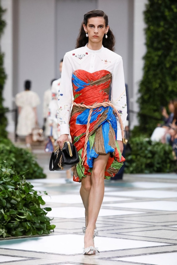 مجموعة توري بورتش لموسم ربيع وصيف 2020