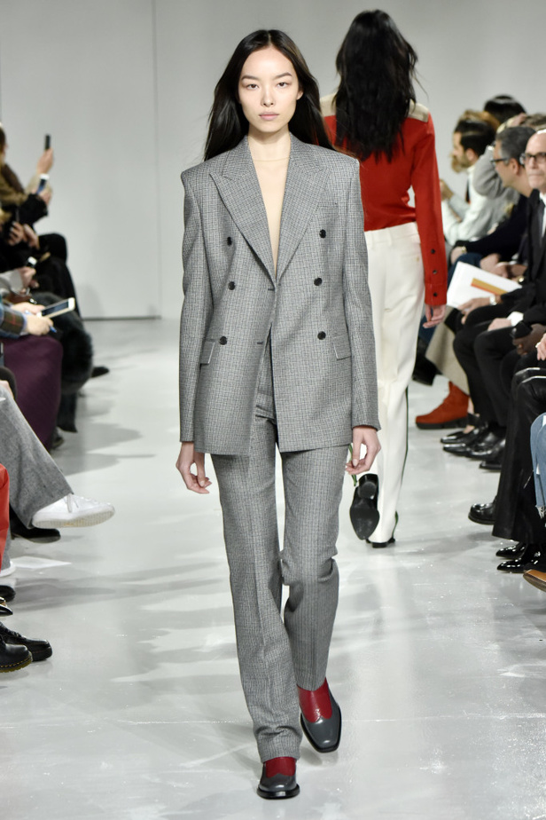 مجموعة Calvin Klein للأزياء الجاهزة لخريف ٢٠١٧!