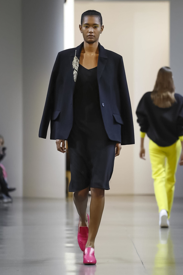 عرض أزياء Noon by Noor  لخريف وشتاء 2018