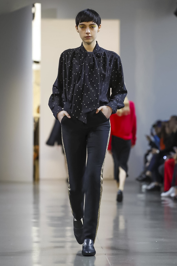 عرض أزياء Noon by Noor  لخريف وشتاء 2018