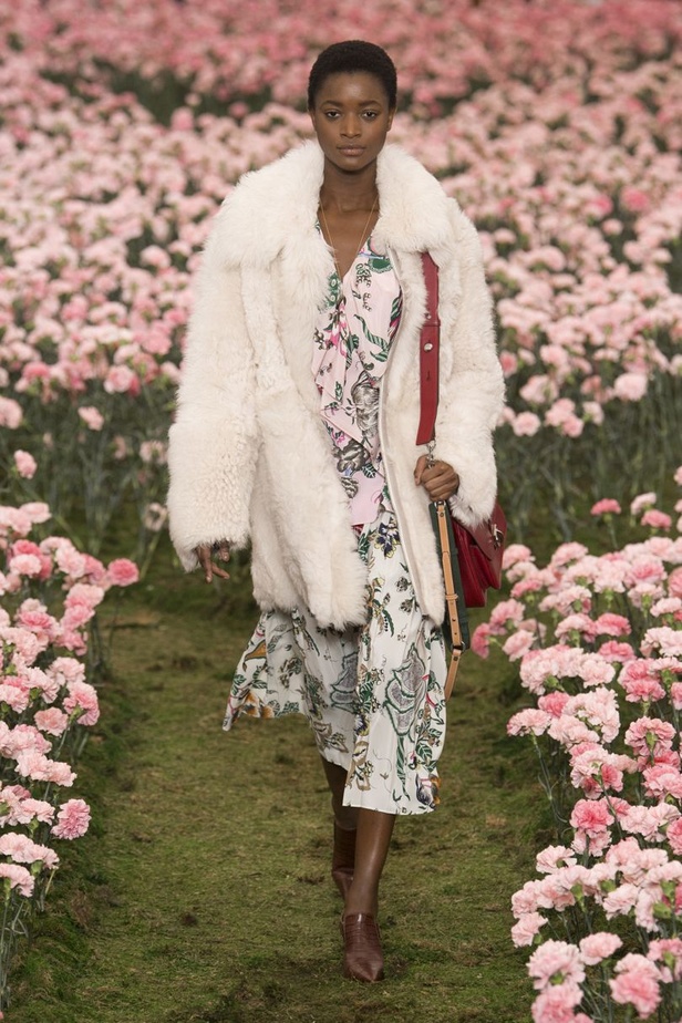 مجموعة "توري بورتش" لموسم خريف وشتاء 2018