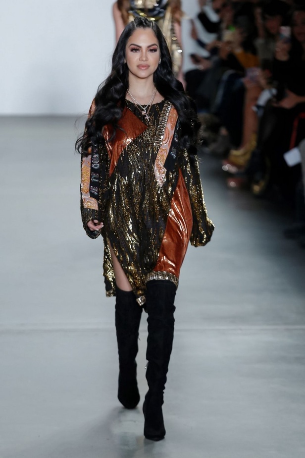 عرض أزياء كوستو برشلونة لخريف وشتاء 2019