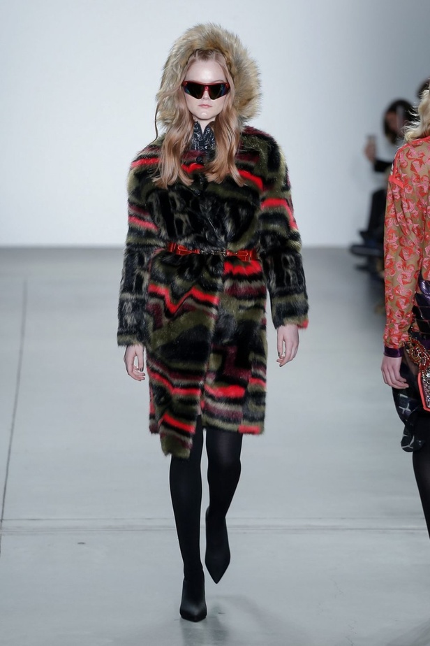 عرض أزياء كوستو برشلونة لخريف وشتاء 2019