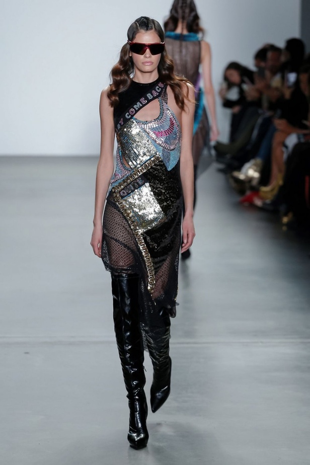 عرض أزياء كوستو برشلونة لخريف وشتاء 2019