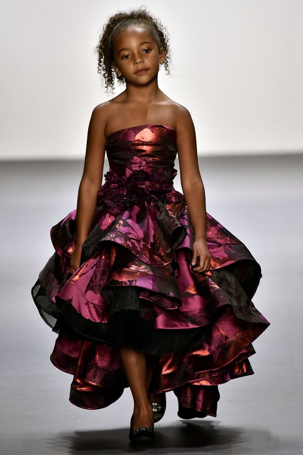 مجموعة "مايكل كوستيلو" لموسم ربيع وصيف 2016-2017