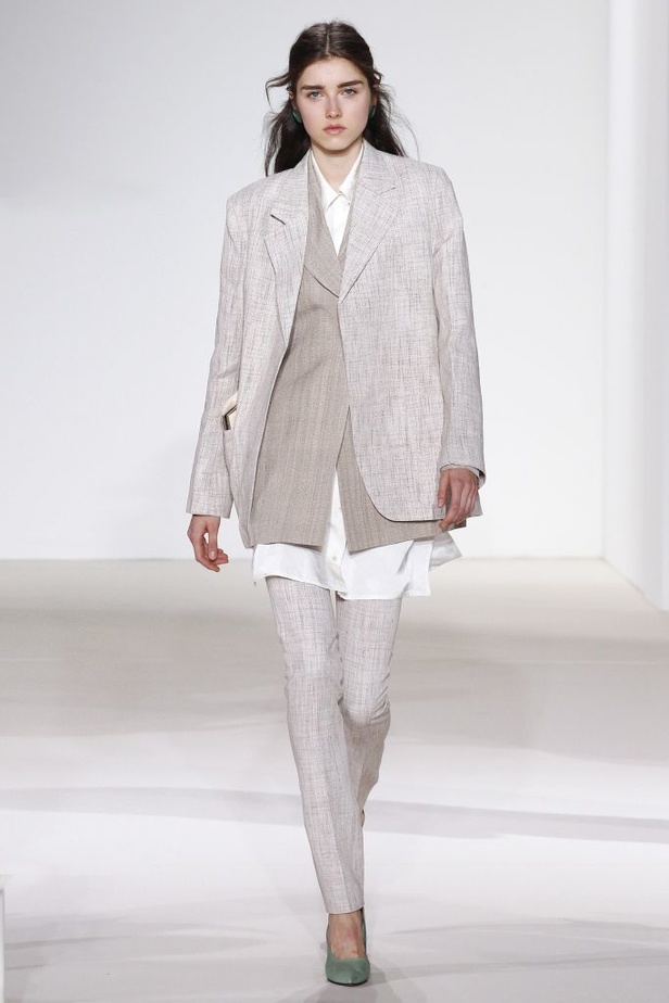 مجموعة فكتوريا بيكهام لربيع وصيف 2018