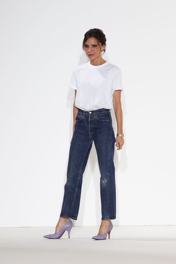 مجموعة فكتوريا بيكهام لربيع وصيف 2018