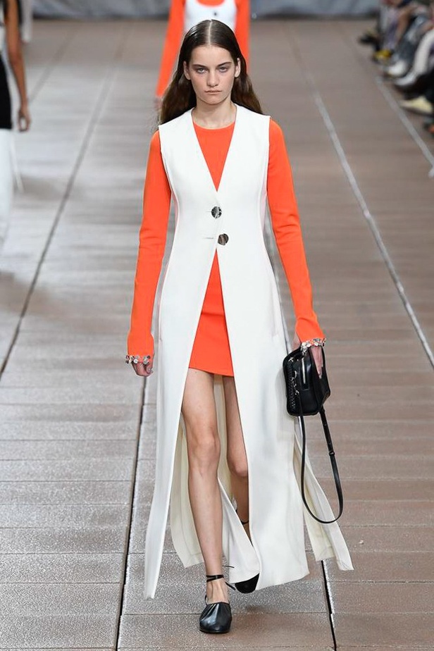 مجموعة Phillip Lim 3.1 لربيع وصيف 2019 !